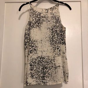 Lovely sleeveless blouse